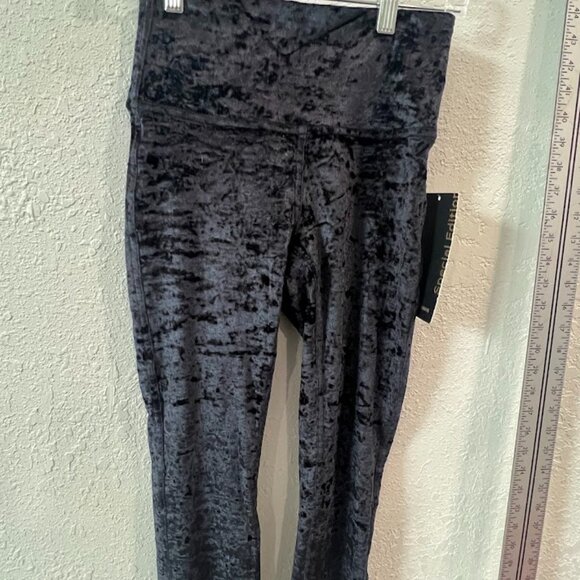 Lululemon crushed velvet Wunder Lounge Tight 28" Size 6 Black NWT - Picture 1 of 4